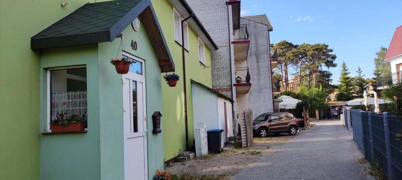 Apartament W Podkowie Mrzeżyno Exteriör bild